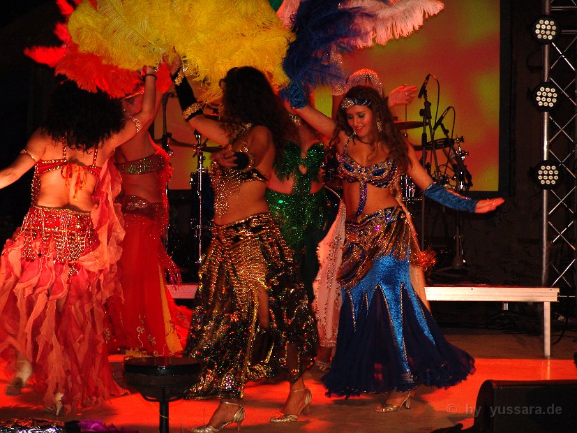 Yussara, Tropical Islands, Bauchtanz, Modern Pop Orient Show, 1001 Nacht, orientalischer Bauchtanz. Arabische Nacht (15)